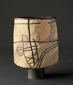 JOHN MALTBY - Spade Vase